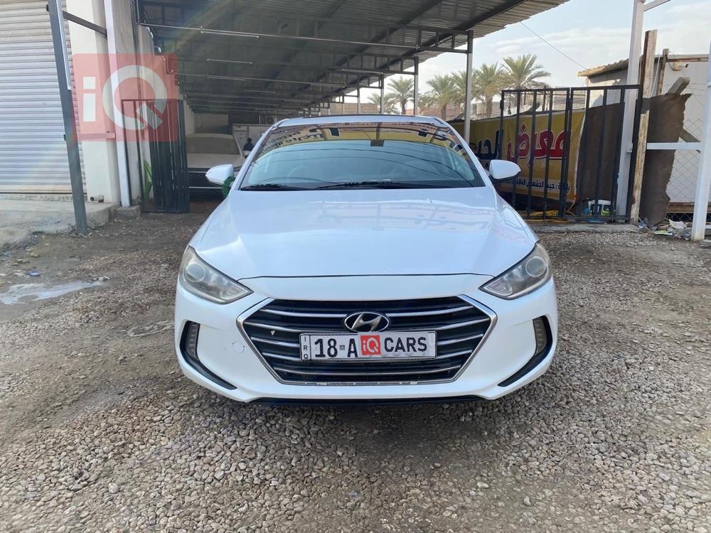 هيونداي النترا